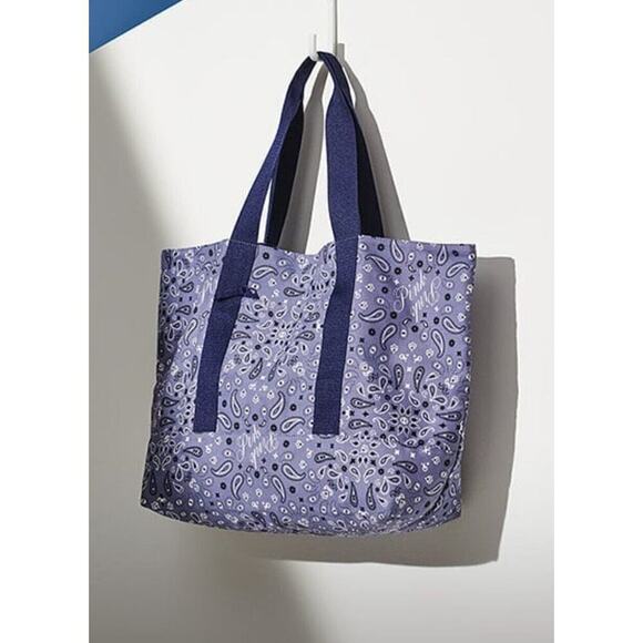 Victoria's Secret Pink Tote Bag Overnight Bag Small Floral Pattern 2 Sides Large - Picture 14 of 16